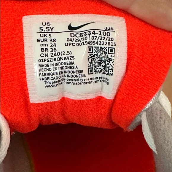 Nike Air Max 90 - Picture 4 of 5